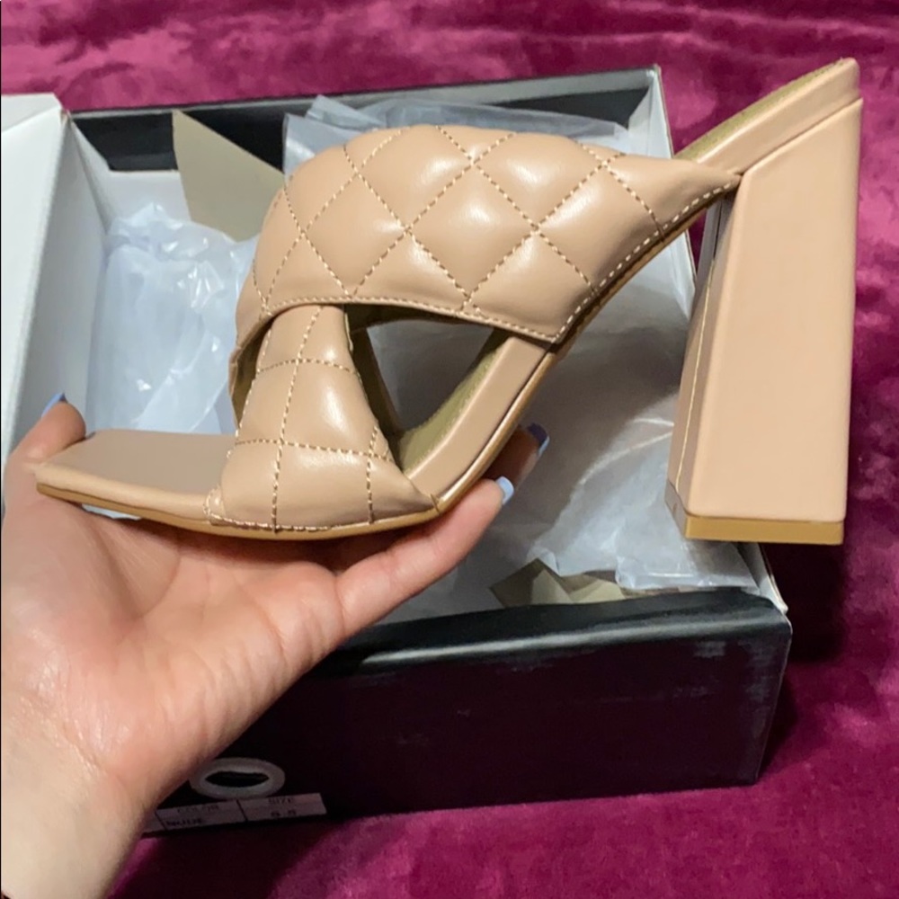 Fashion Nova heels